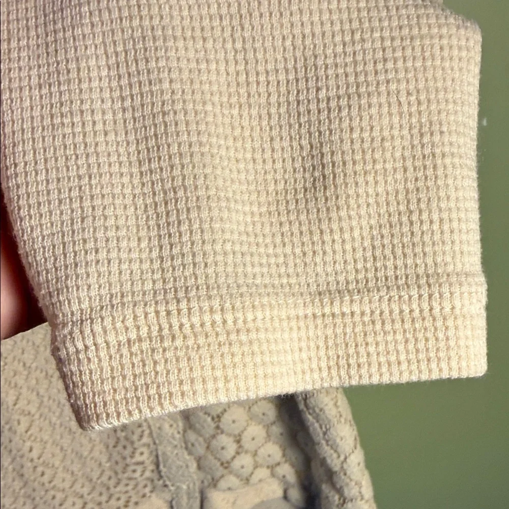 Lucky Brand Cream Lace-Panel Long Sleeve Waffle Top - Picture 7 of 12